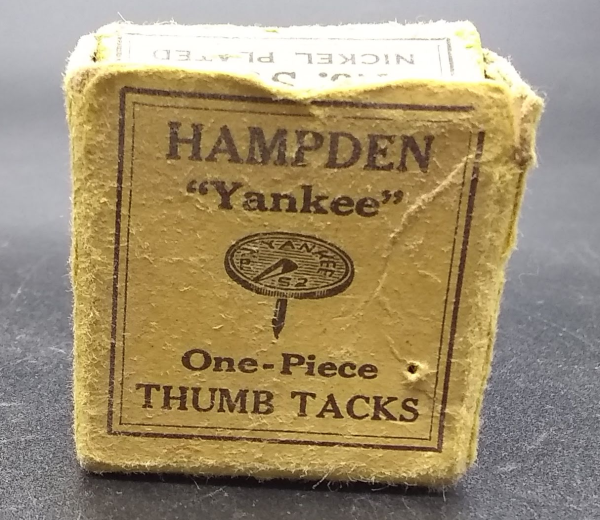 Hampden "Yankee" 1 Piece Thumb Tacks box and Tacks